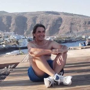 Meet your Posher, Hugo alberto